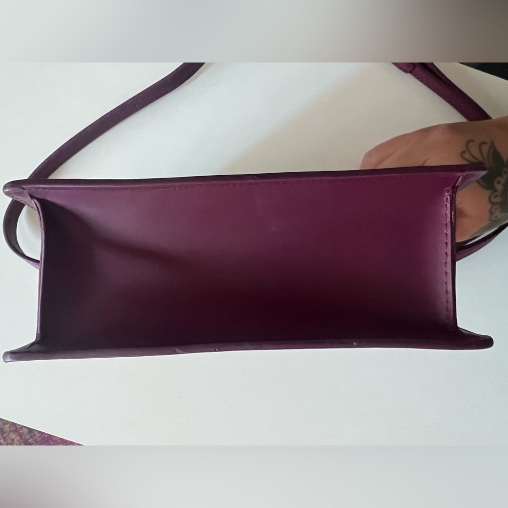 BAGGU Small Structured Leather Bag - Cranberry - image 8